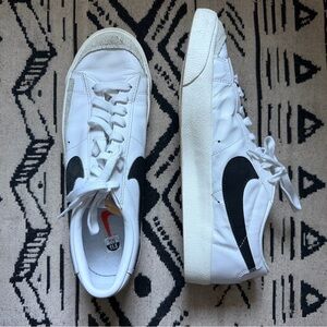 Men’s Nike Blazers size 11.5!